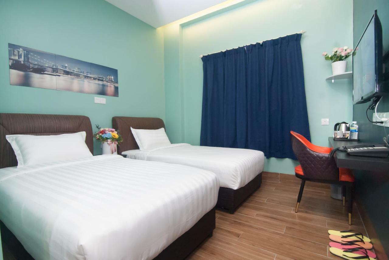 Good 9 Hotel - Bukit Dahlia Джохор-Бару Екстер'єр фото