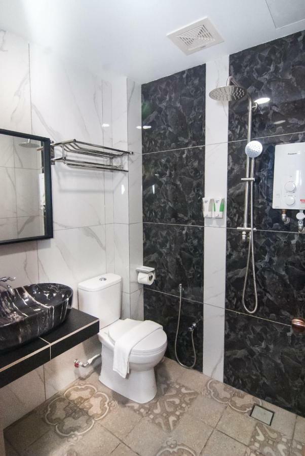 Good 9 Hotel - Bukit Dahlia Джохор-Бару Екстер'єр фото